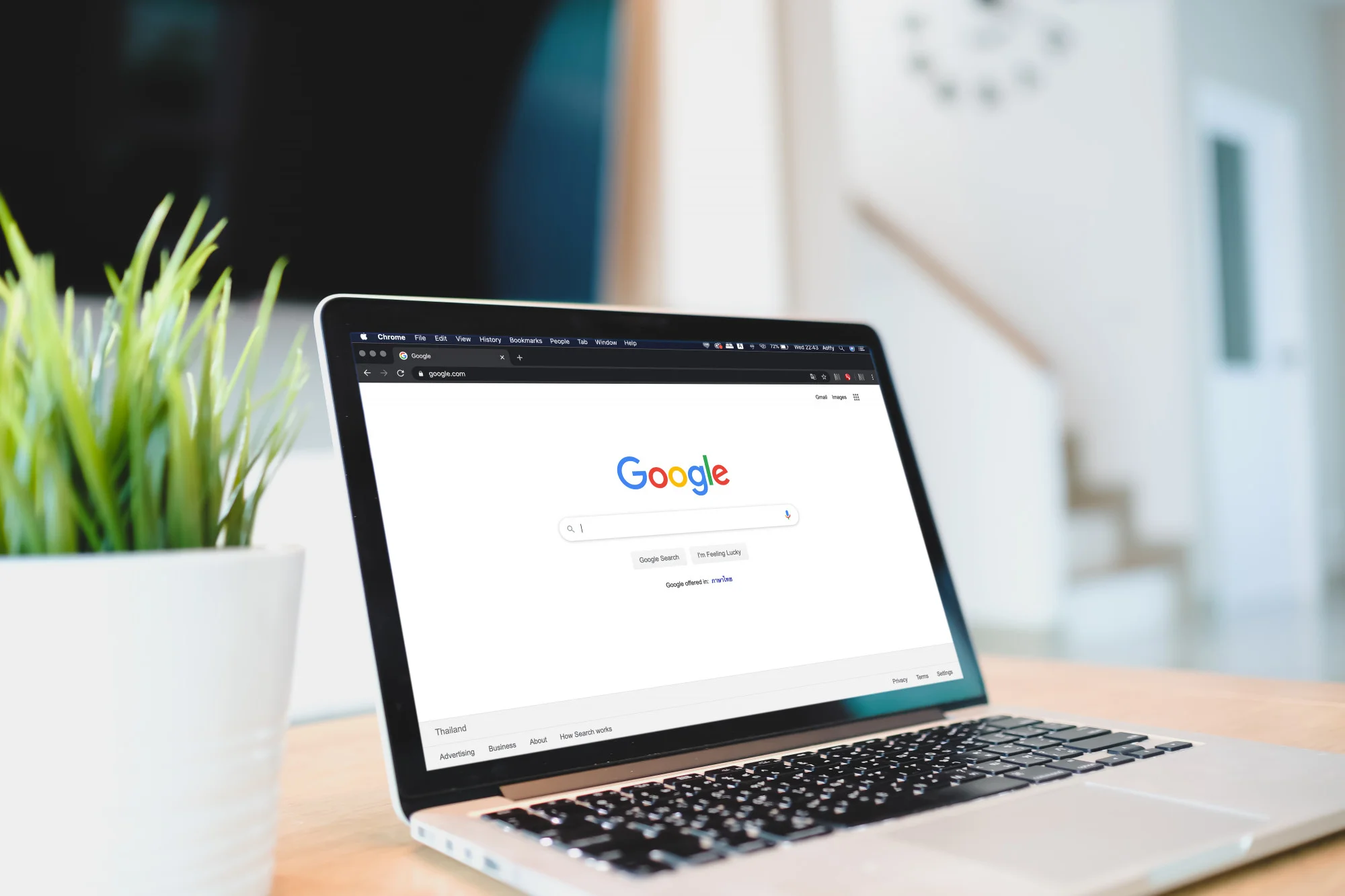 Améliorer la visibilité et la position d'un site internet vitrine grâce aux techniques de référencement naturel.
